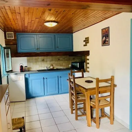 Confortable Avec Parking Et Acceptant Les Animaux A - Fr-1-703-99 Apartmán *