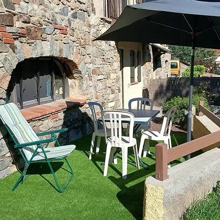 Apartment Confortable Avec Parking Et Acceptant Les Animaux A Arles-sur-Tech